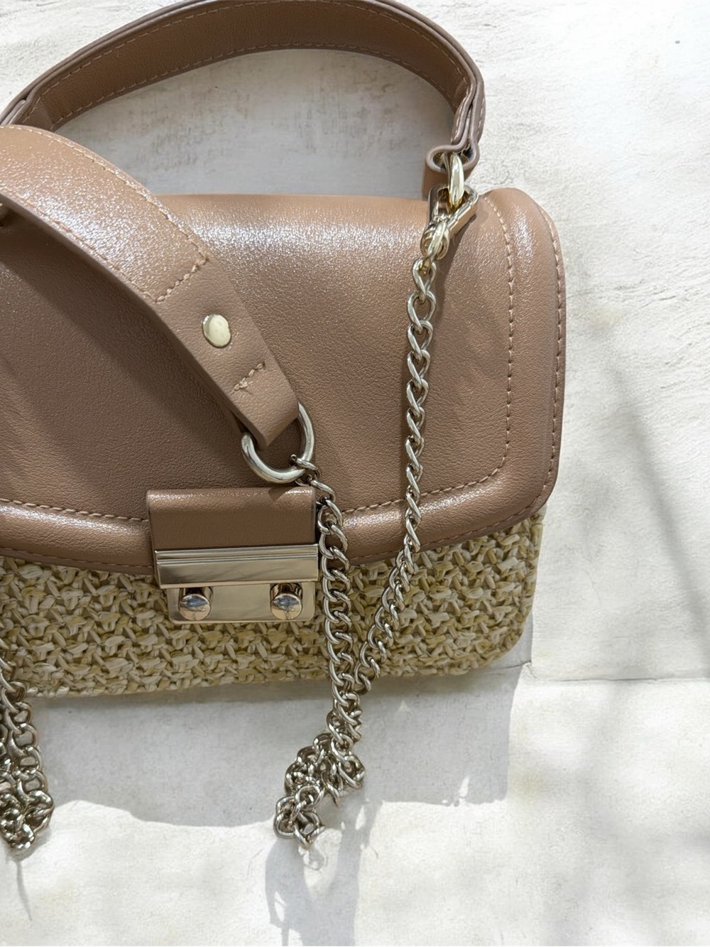 H&M Taupe Leather & Natural Straw Crossbody Bag with Gold Chain